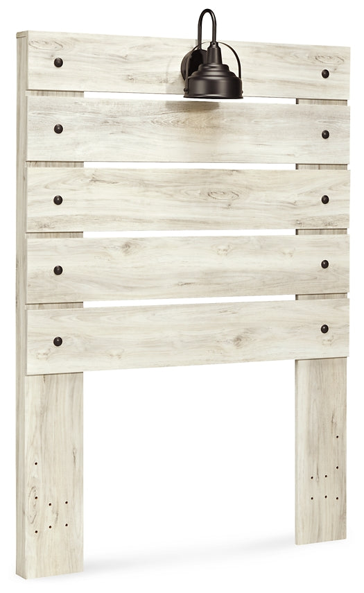Cambeck Panel Headboard With Mirrored Dresser, Chest And Nightstand