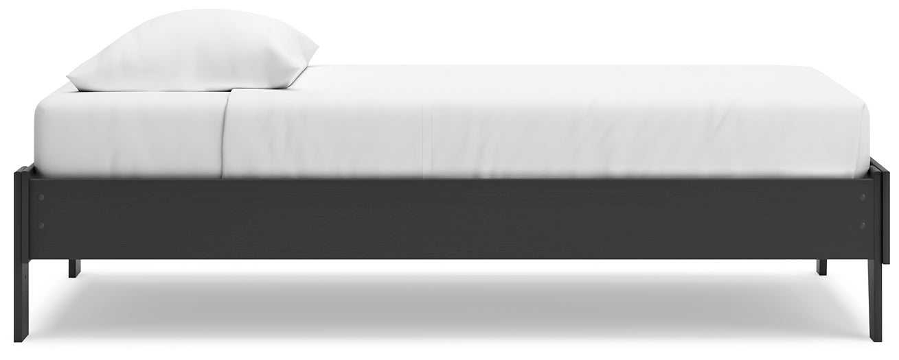 Socalle Platform Bed