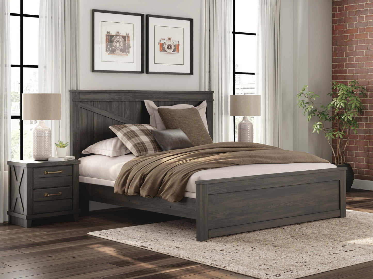 Vonitta Bay King Panel Bed